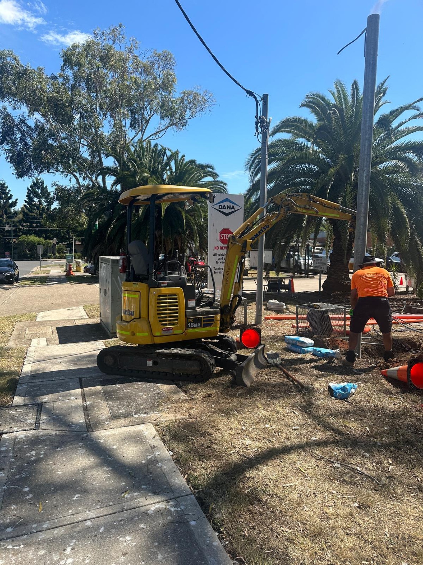 Thorntek installing new three phase underground supply on a Sydney job